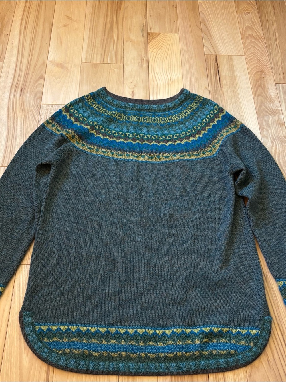 Novica Inca Valley by Fernando Cano Handcrafted Alpaca Pullover Sweater